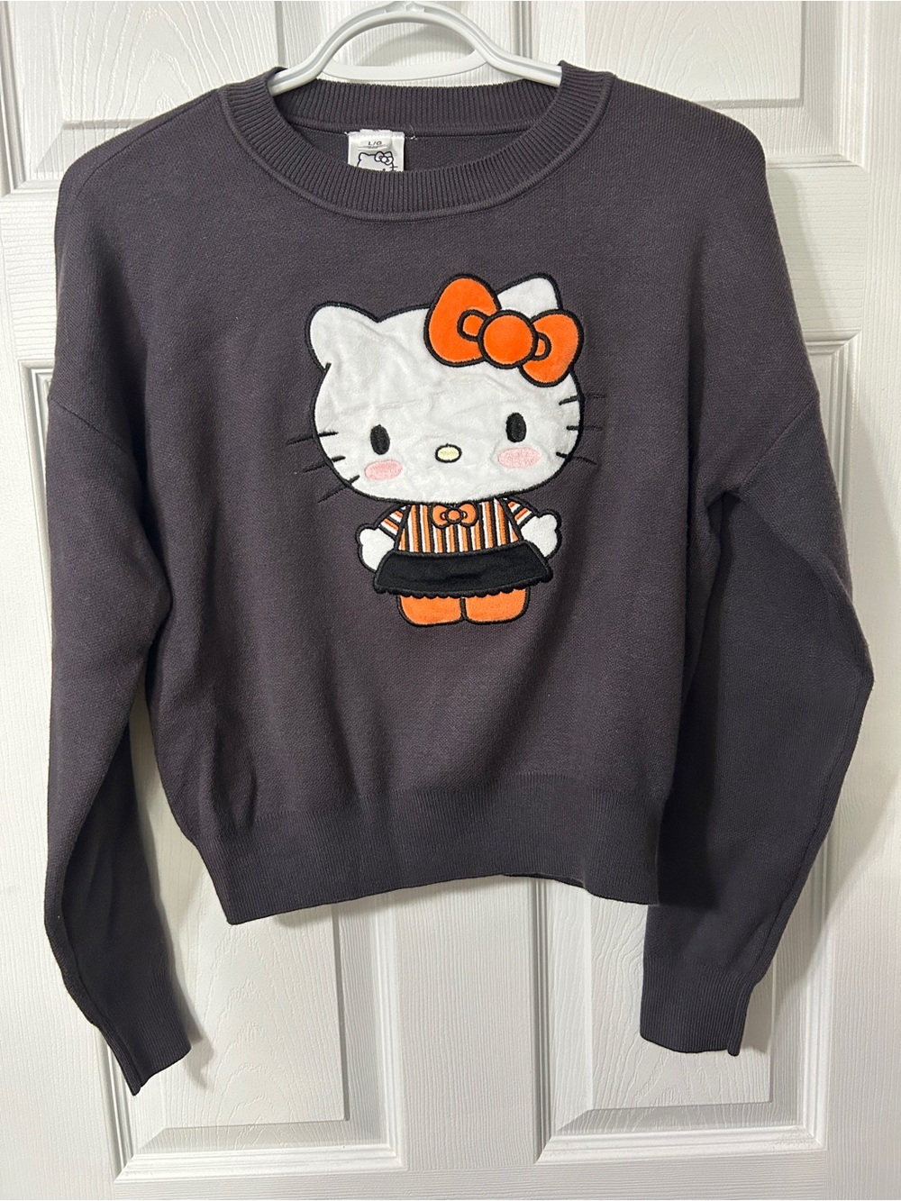NWT Sanrio 14/16Y Halloween textured Hello Kitty sweater